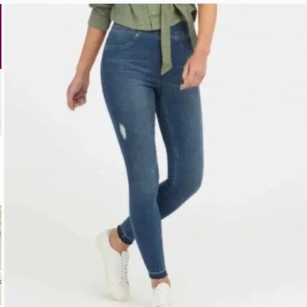 Spanx Pull On Distressed Jean Raw Hem Jegging size Small